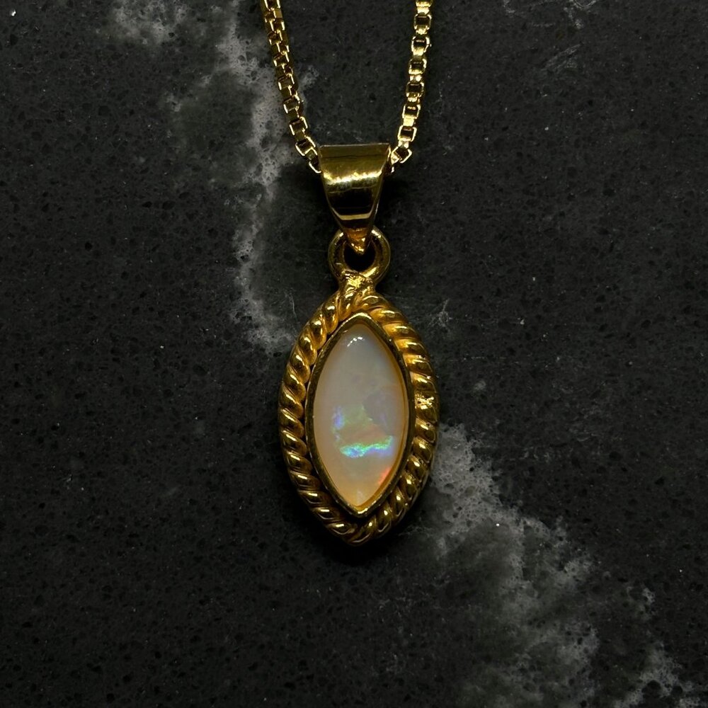 Australian Coober Pedy Marquise Cut Opal Set In 18k Gold